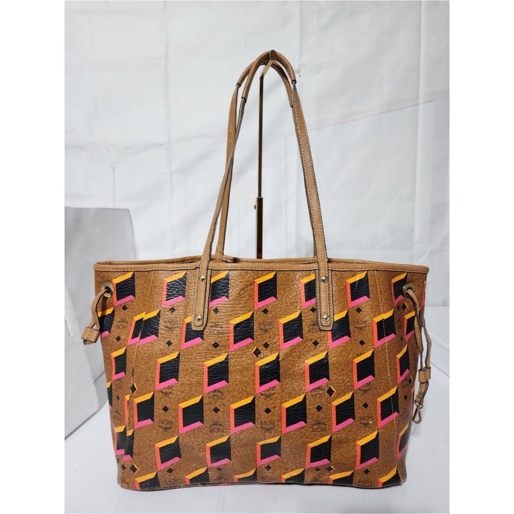 MCM Brown and Pink Geometric Tote - Picture 3 of 13